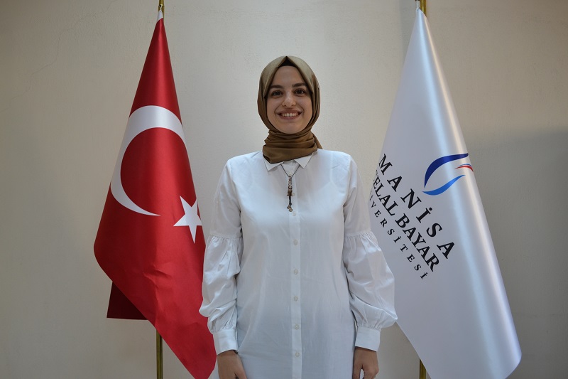 İpek Gölükcü